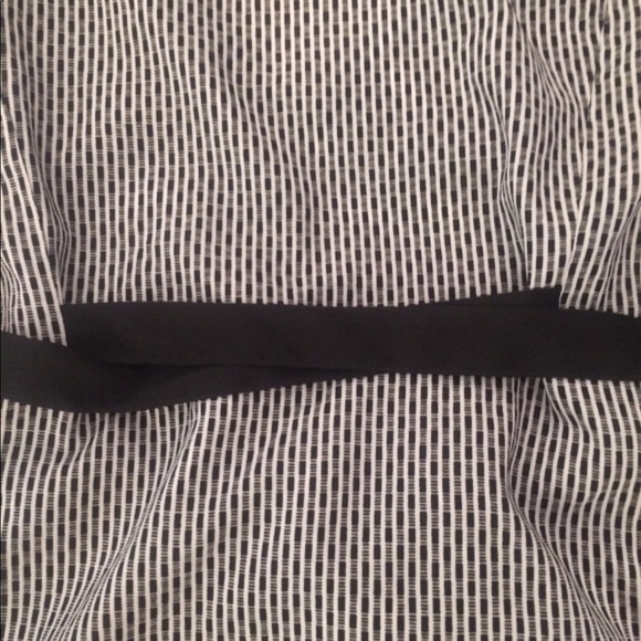 Loft Top - Picture 3 of 8